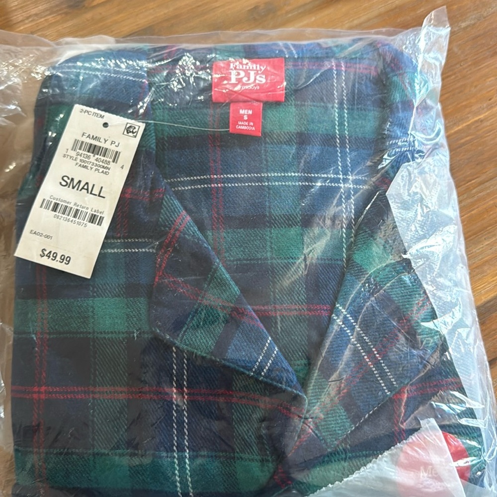 Macys small plaid pajamas